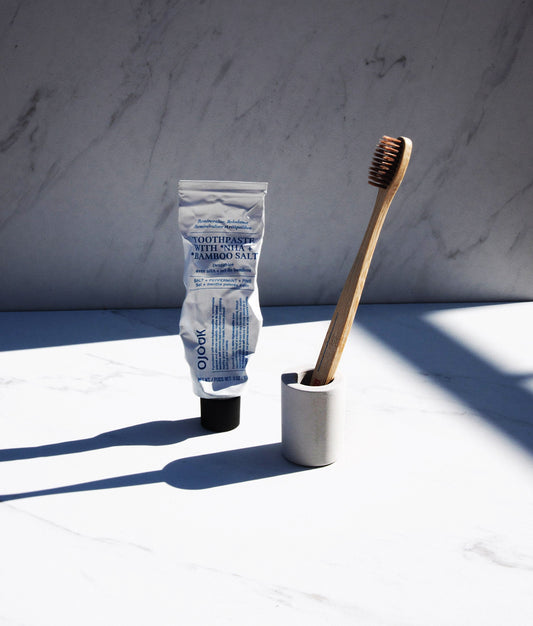 Fast-Drying Diatomite Toothbrush Holder