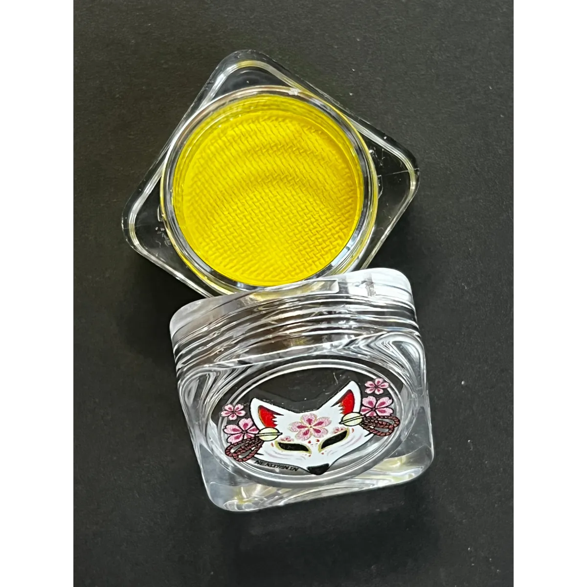 Aureolin Shiny Yellow Water Activated Liner - Harajuku Style - Cosmetics - 1