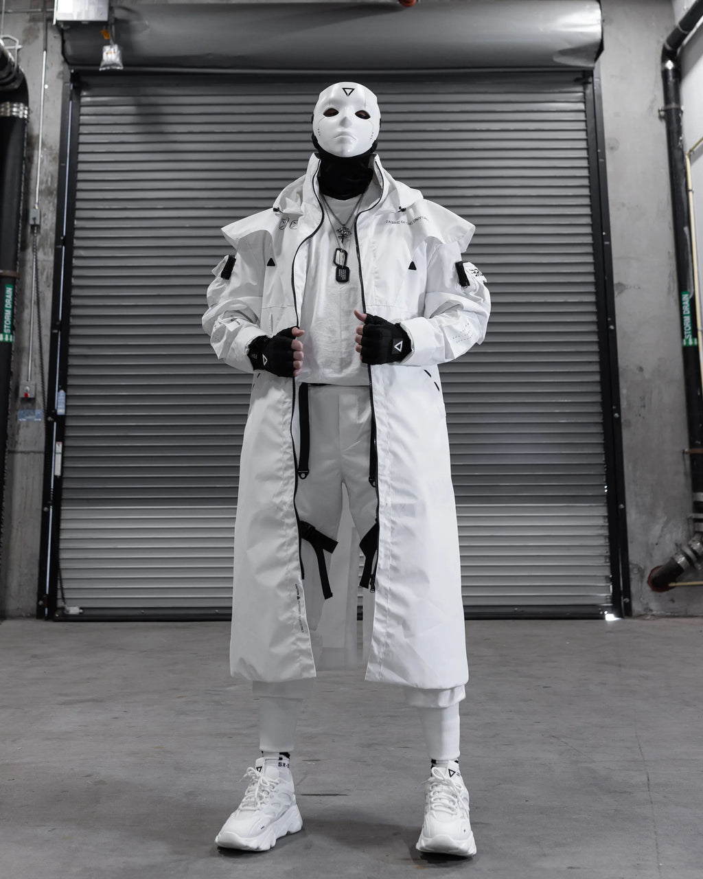 CC-020 White Commander's Trench Coat