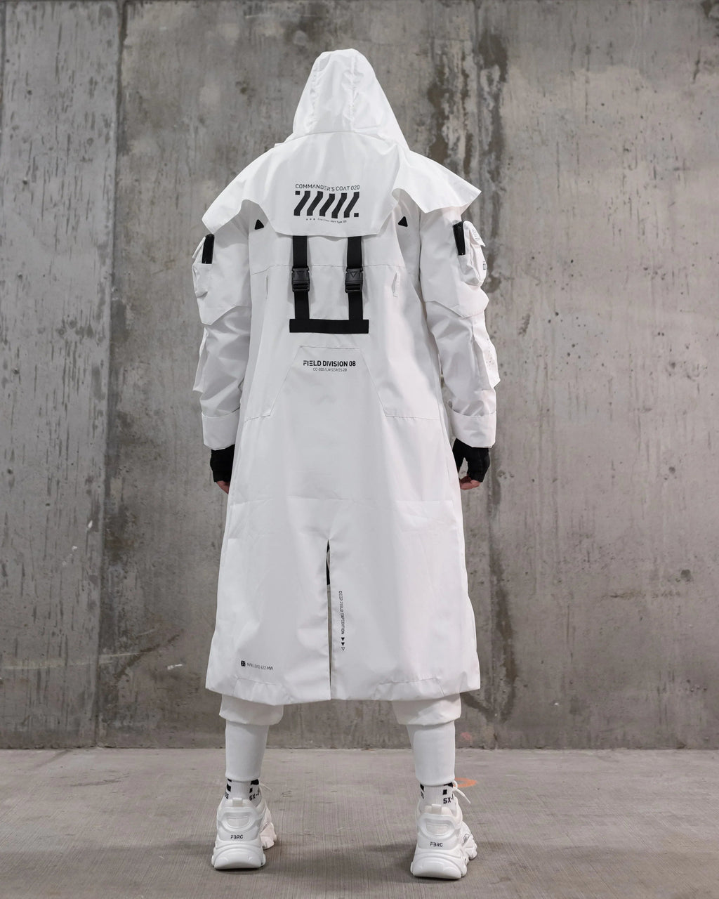CC-020 White Commander's Trench Coat