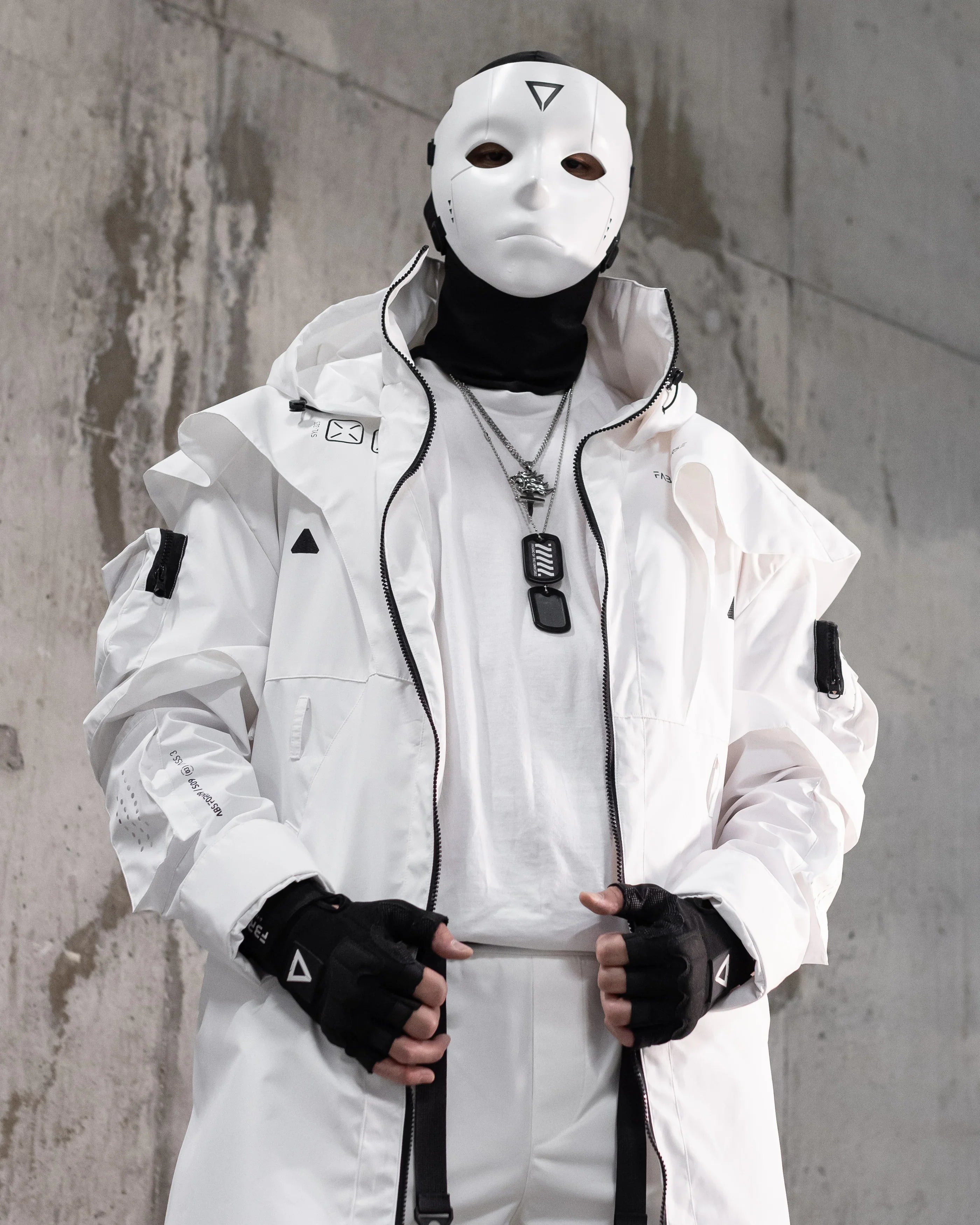 CC-020 White Commander's Trench Coat