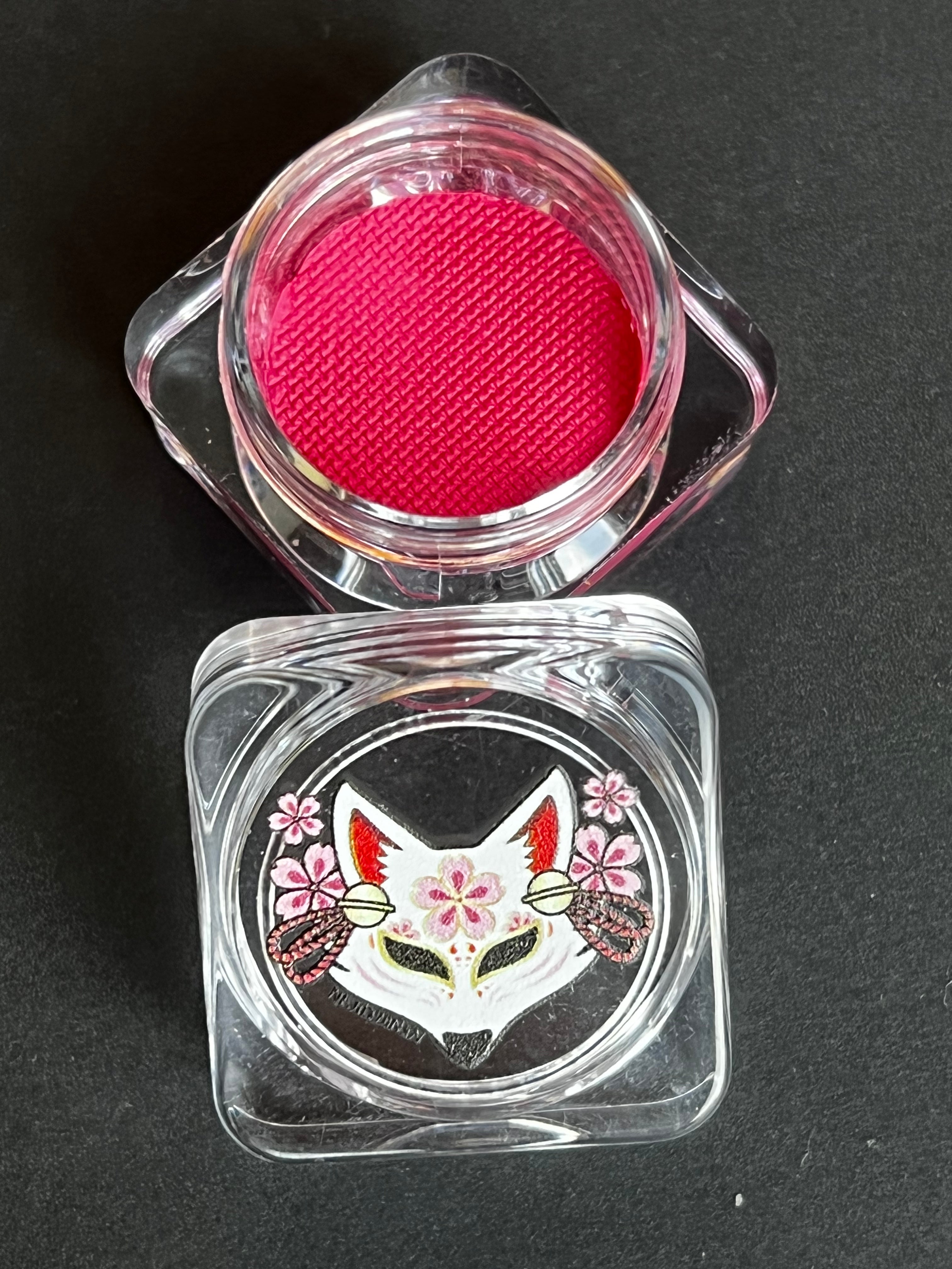 Bubblegum Pink Water Activated Graphic Liner