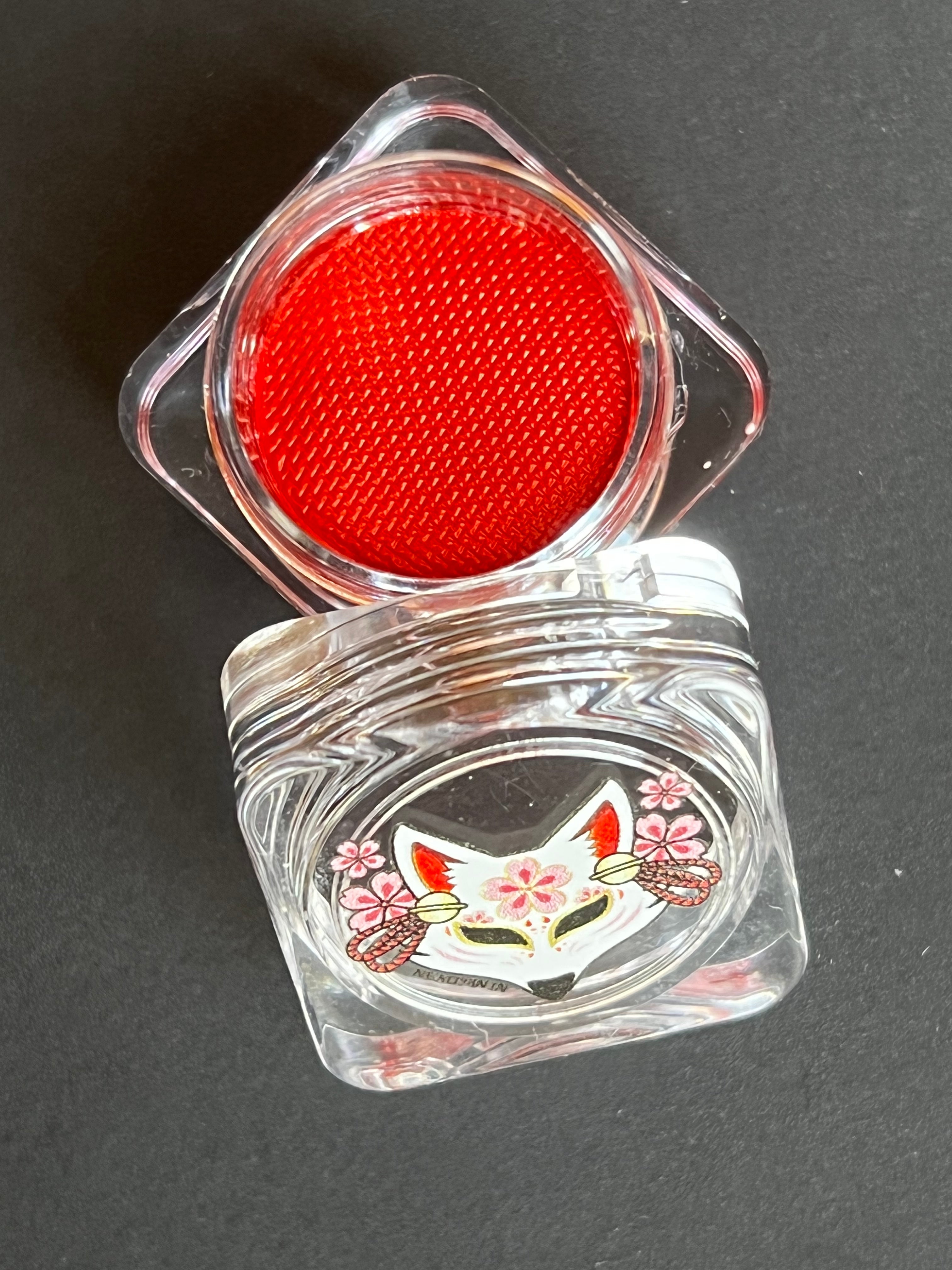 Scarlet Red Water Activated Graphic Liner