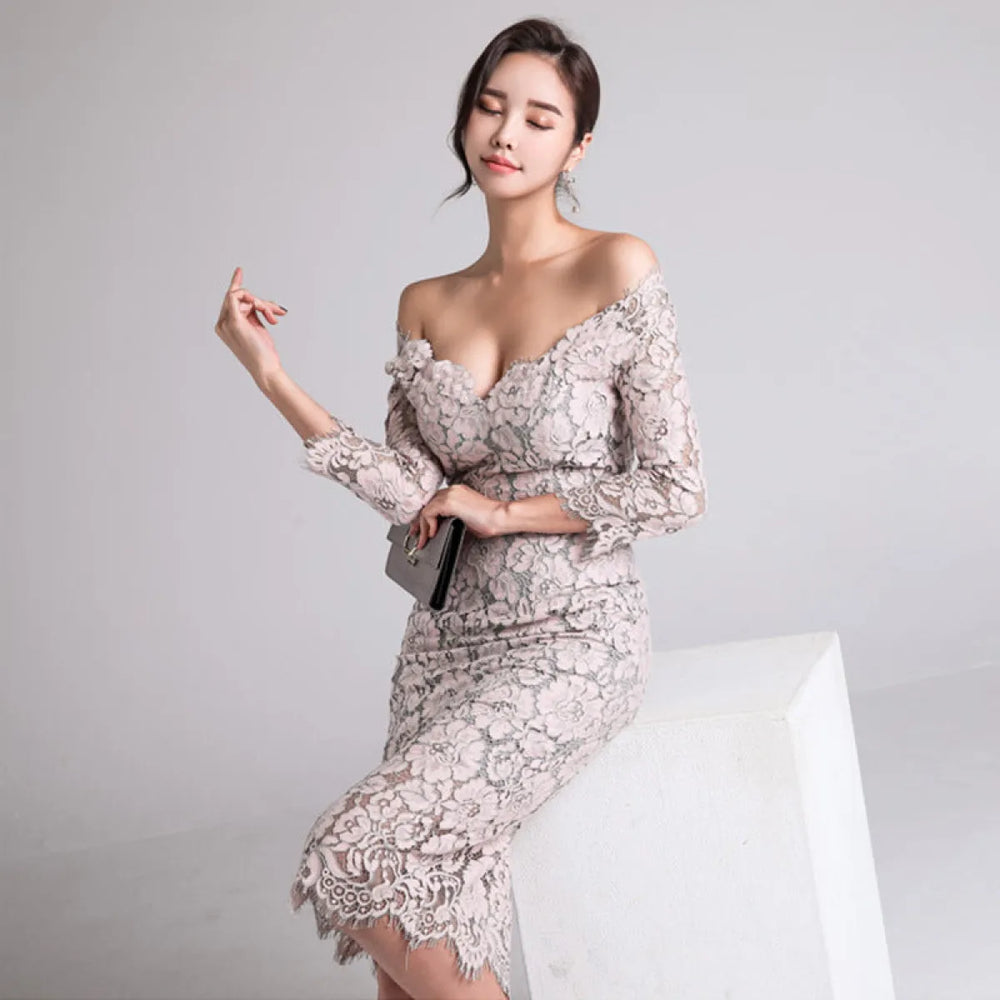 Elegant Lace V-Neck Slim Midi Dress - All Dresses - Midi Dress - 1