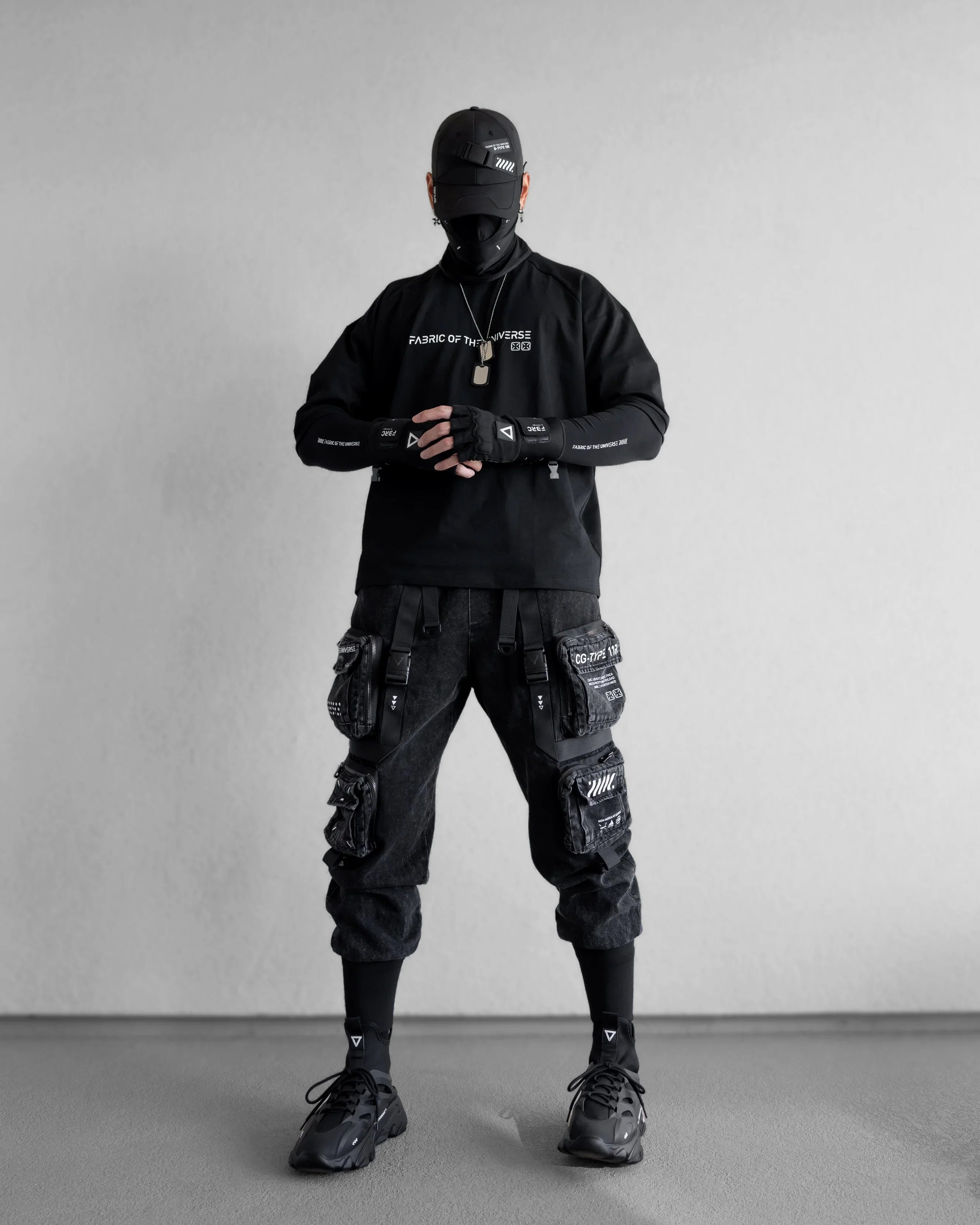 RGS-102A Oversized Raglan Techwear T-Shirt