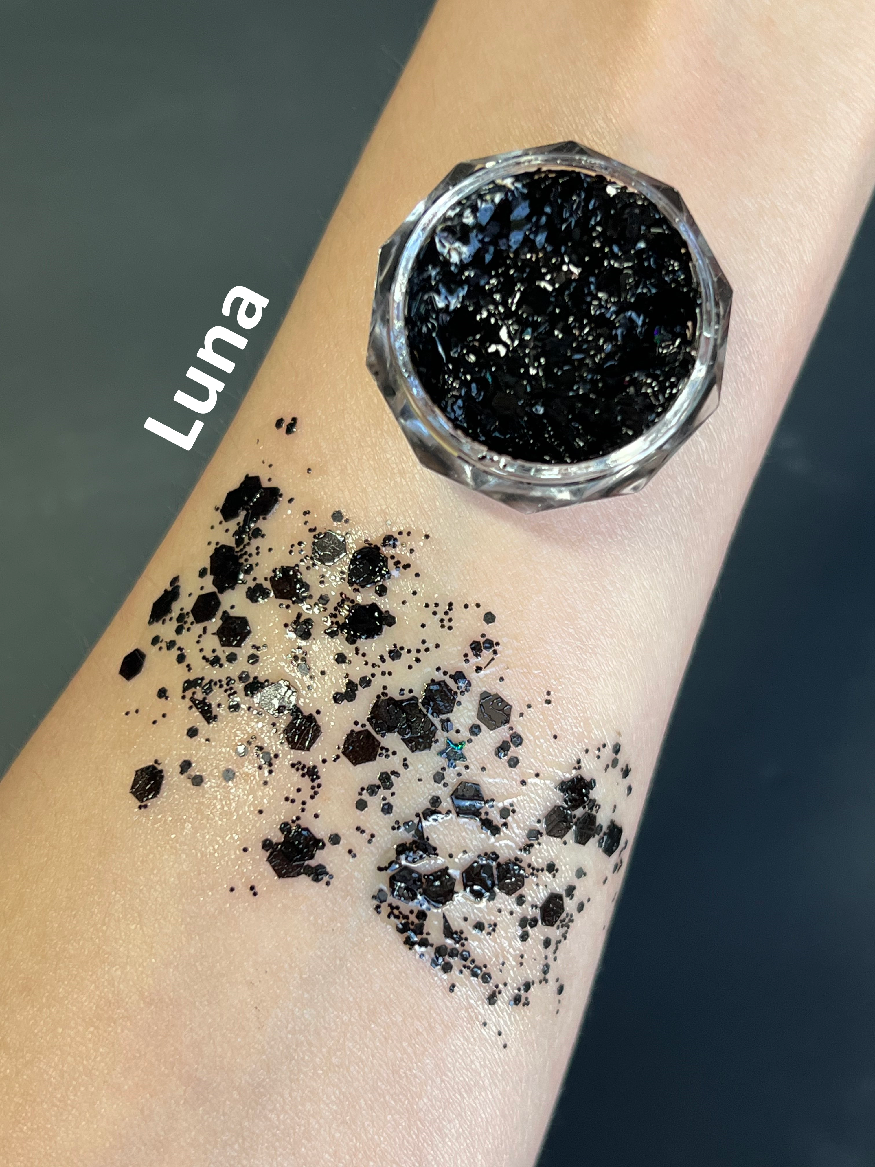 Gel Glitter Tears Festival Makeup