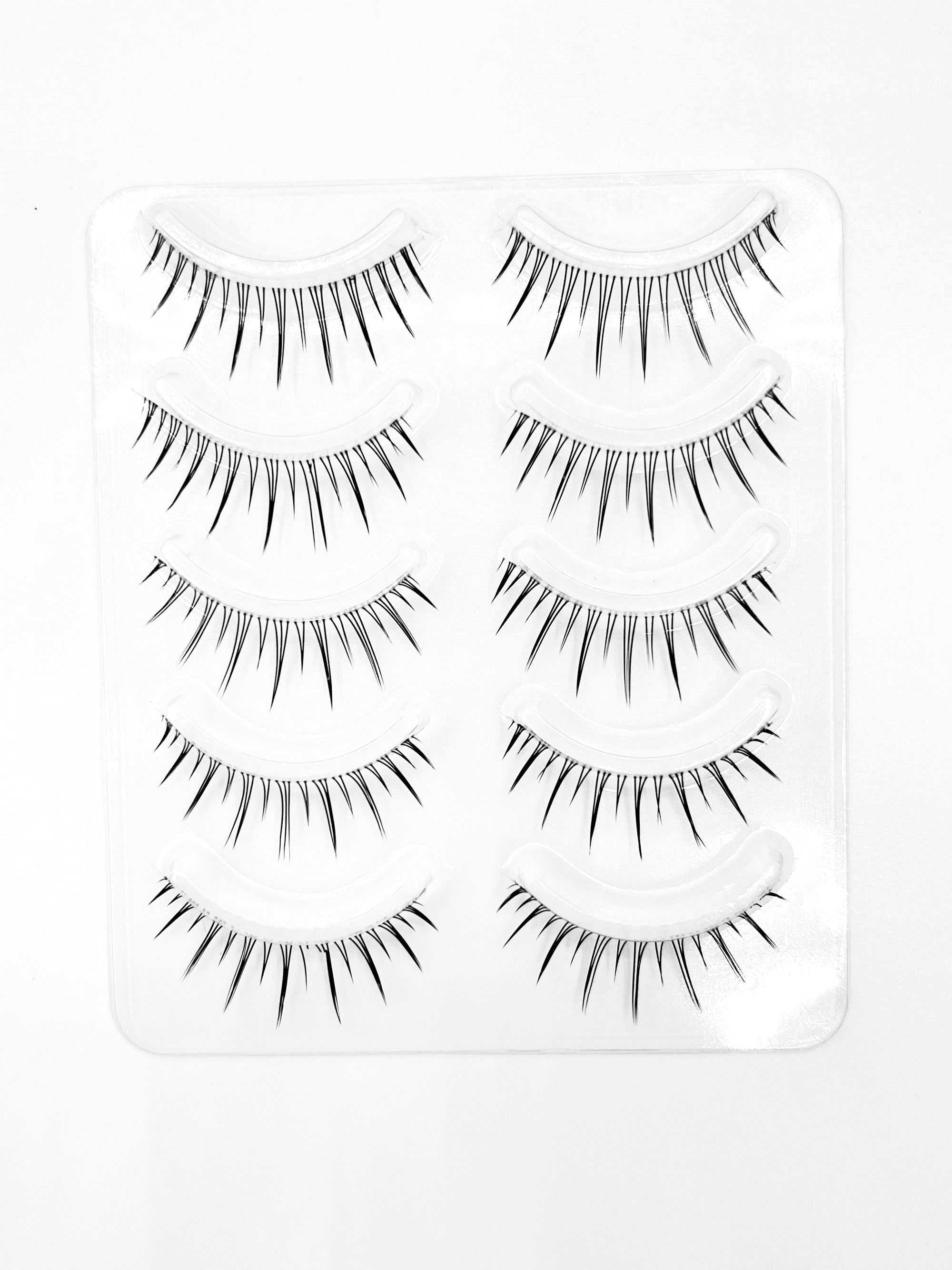 Zodiac Manga Lashes – Anime-Inspired 12-Style Set