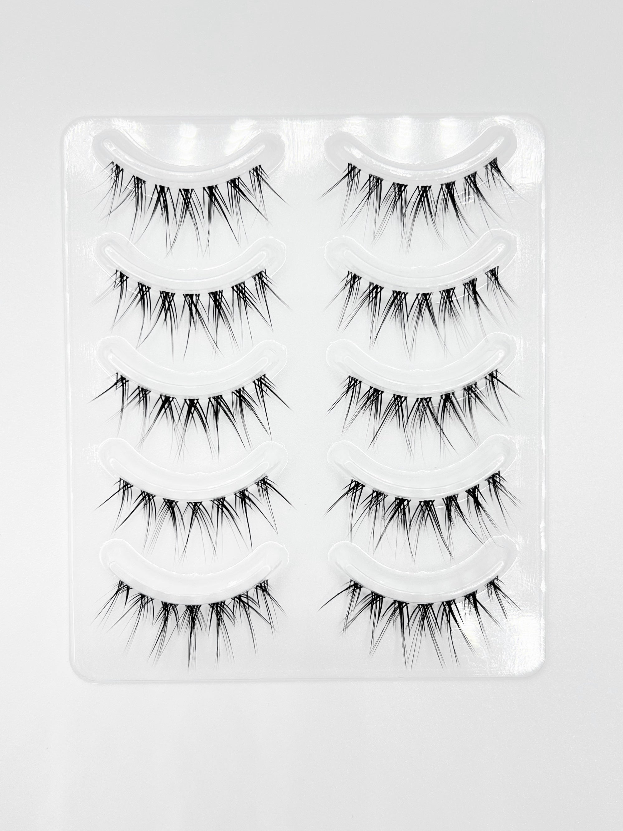Zodiac Manga Lashes – Anime-Inspired 12-Style Set