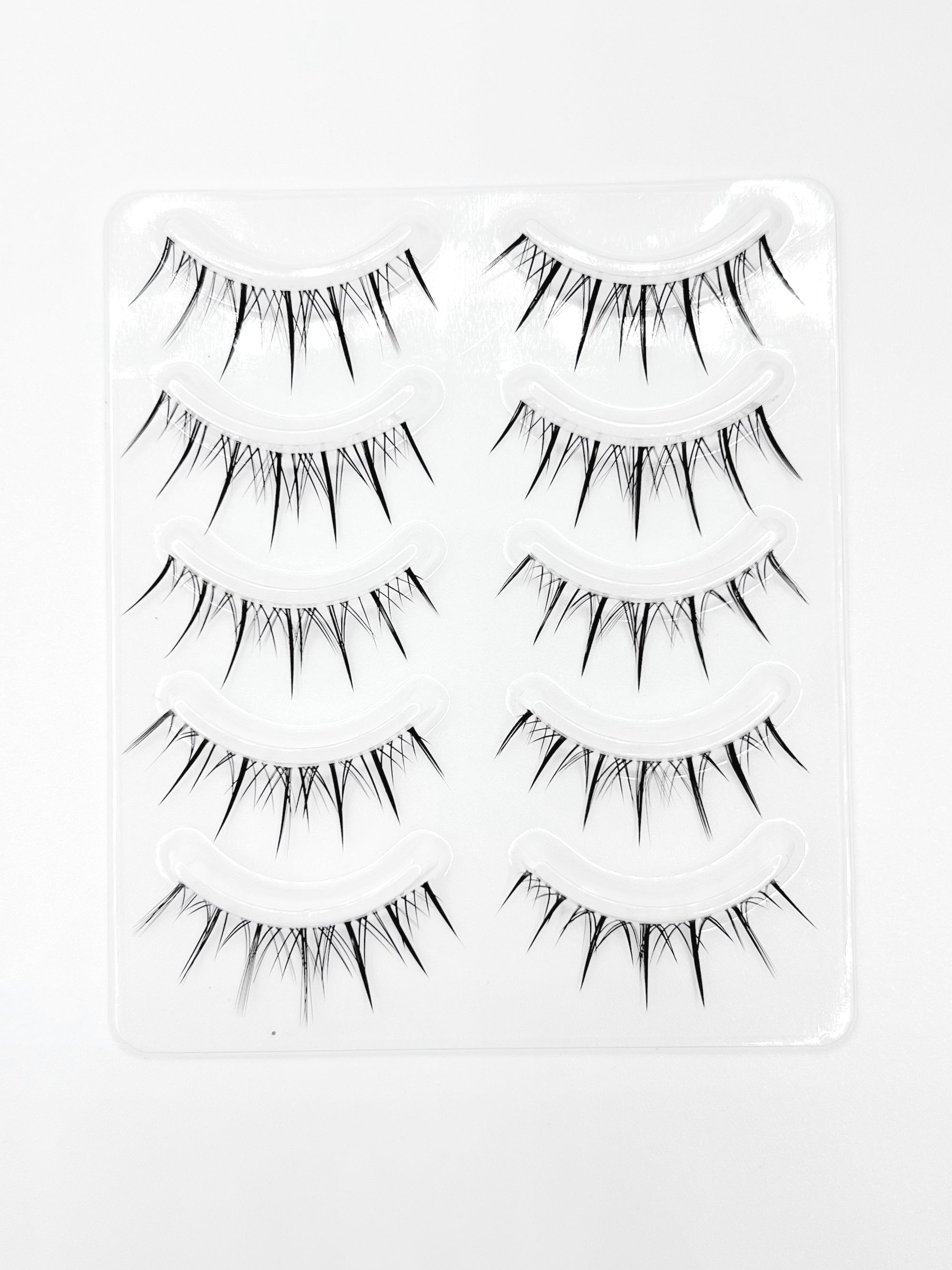 Zodiac Manga Lashes – Anime-Inspired 12-Style Set