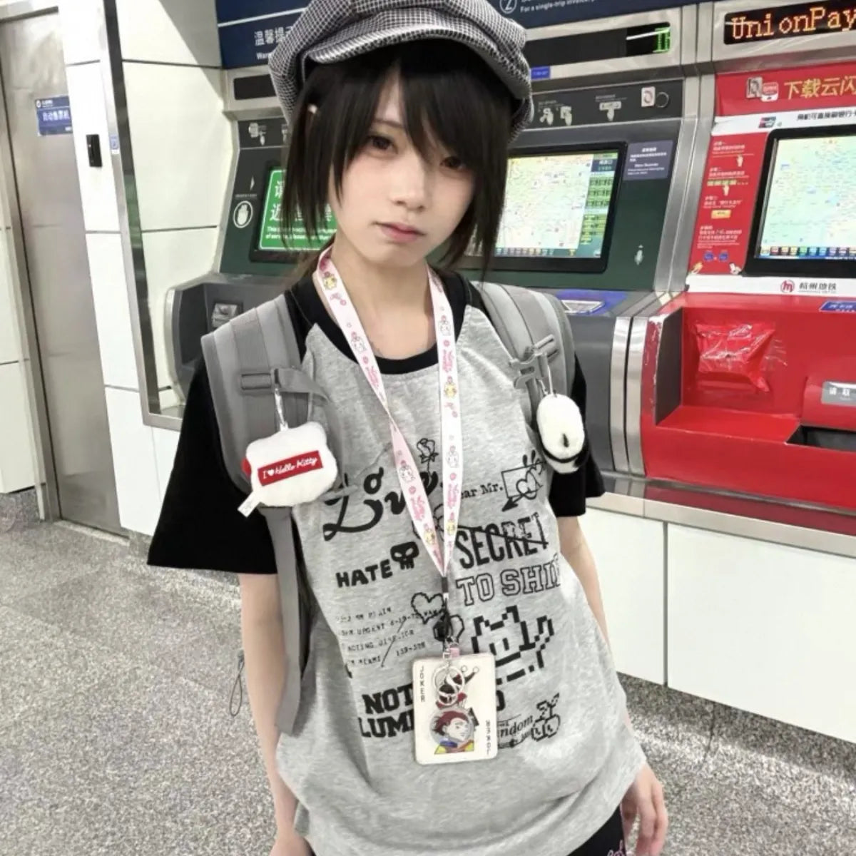 Retro Cat Graphic Tee - T-Shirts - Short - Crew - T-Shirt - 1