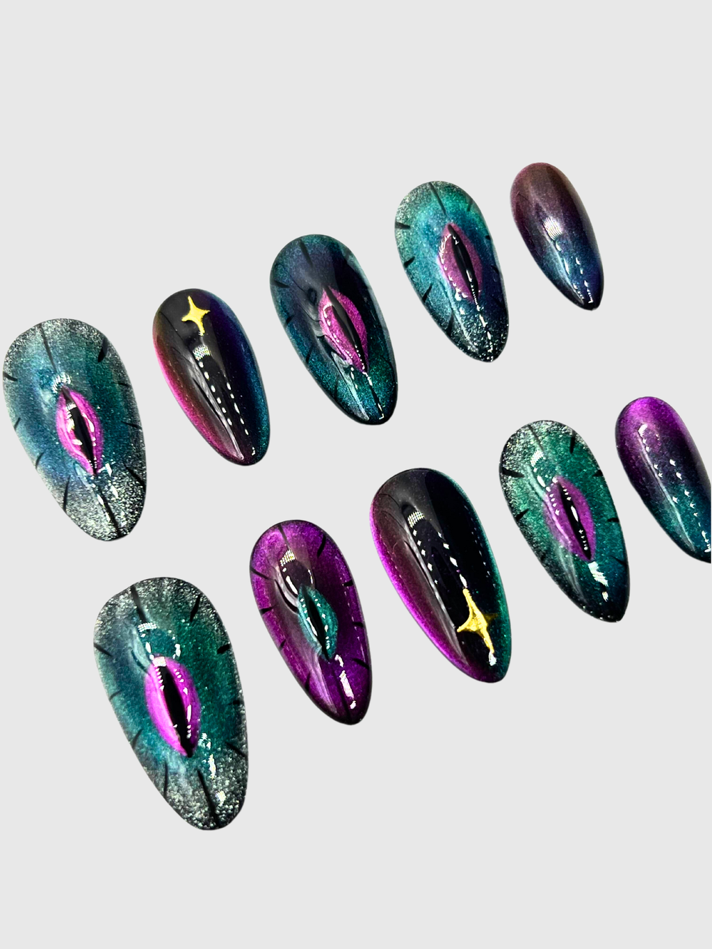 Snake Den Reusable Press-On Nails