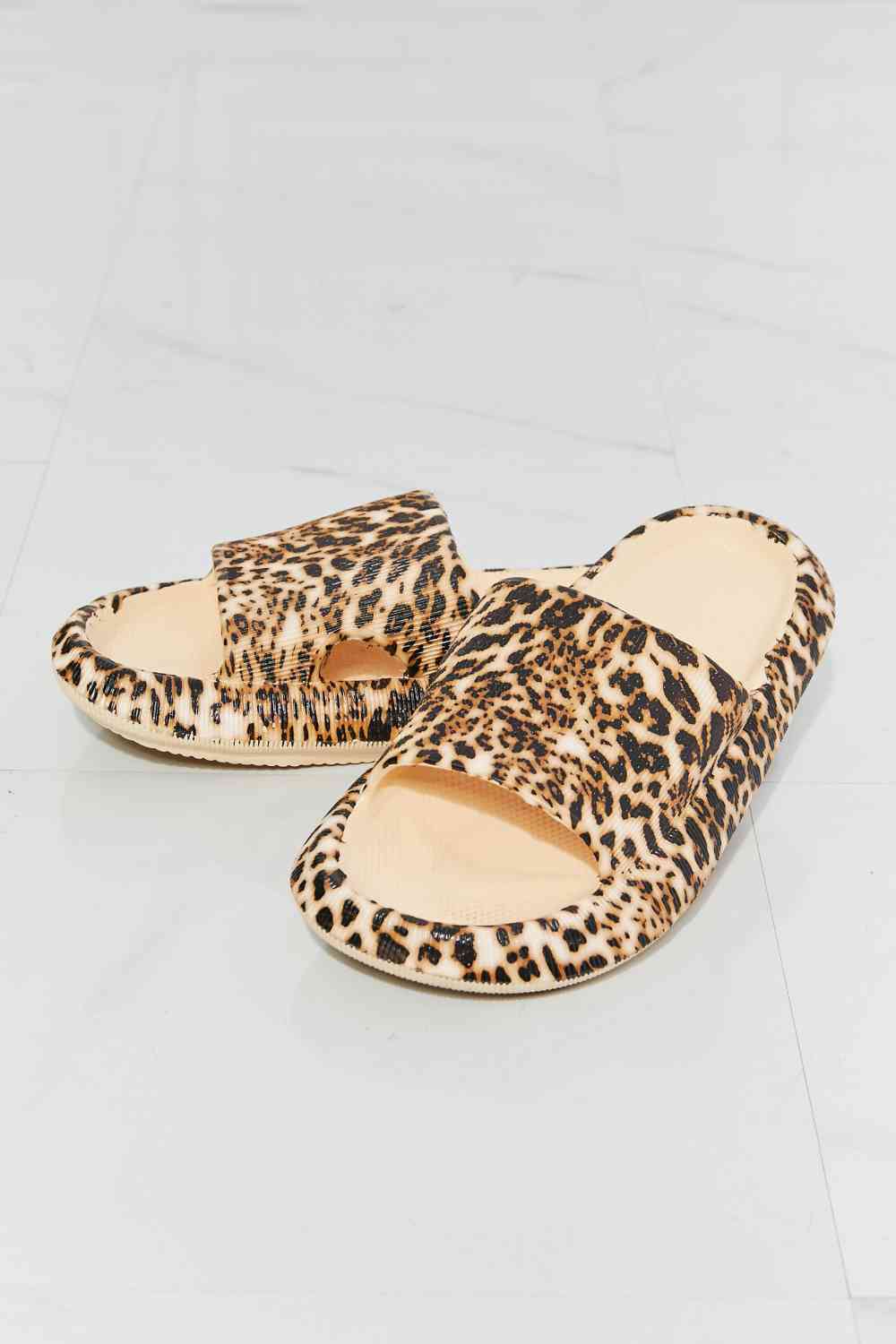 Arms Around Me Open Toe Slide in Leopard - Accessories - Shoes - 5 - 2024
