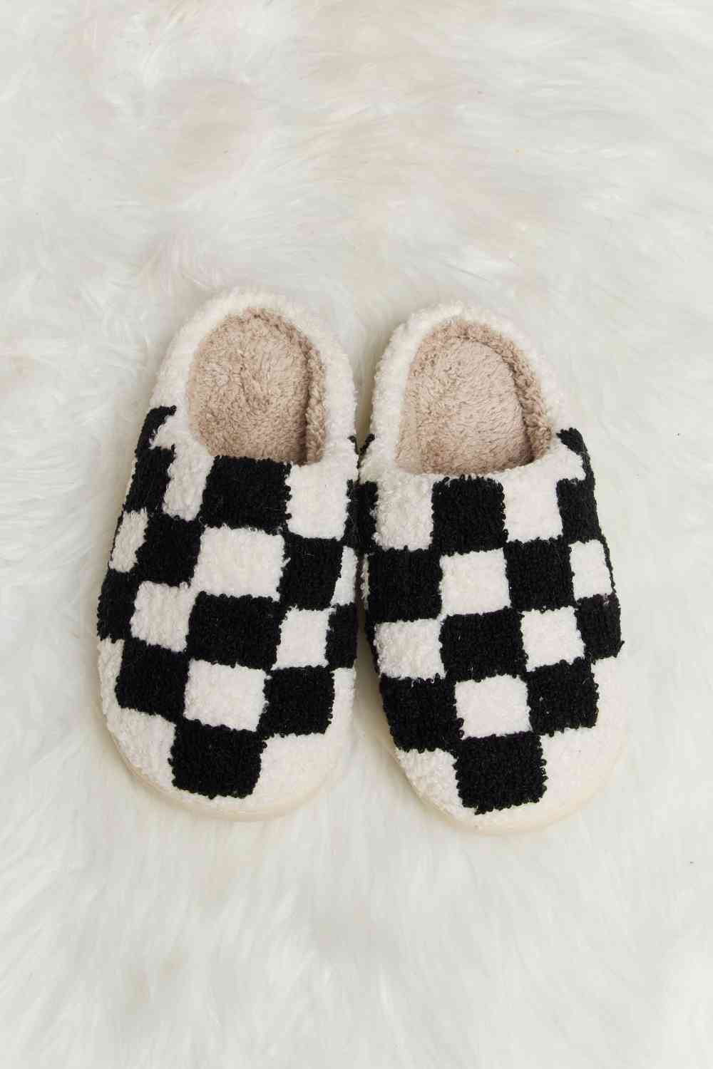 Checkered Print Plush Slide Slippers - Accessories - Shoes - 4 - 2024