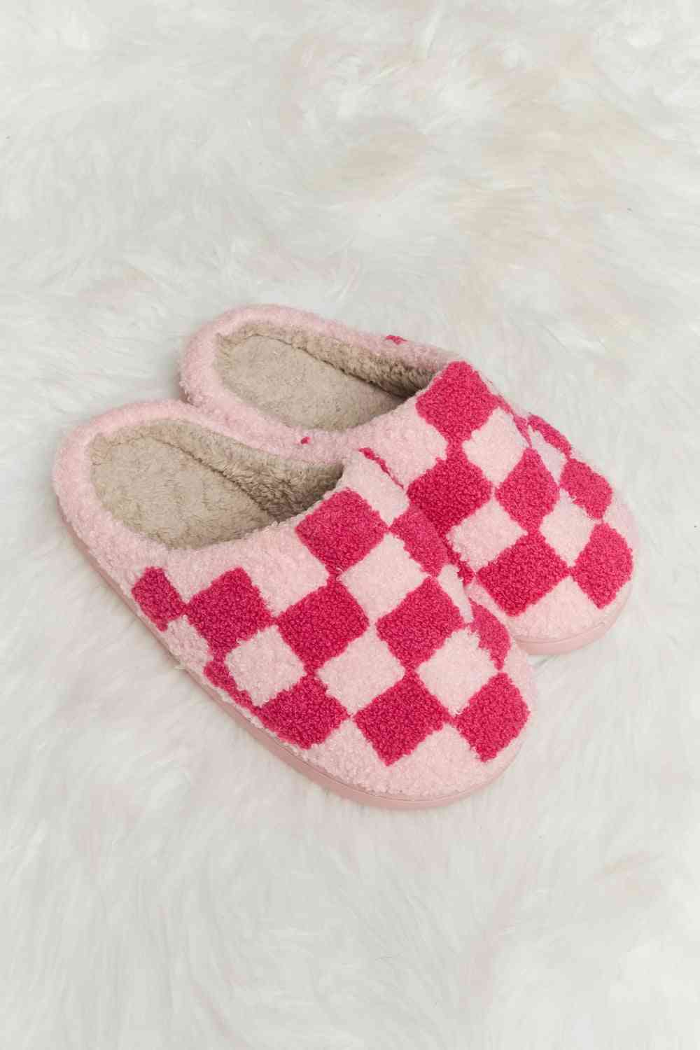 Checkered Print Plush Slide Slippers - Accessories - Shoes - 11 - 2024