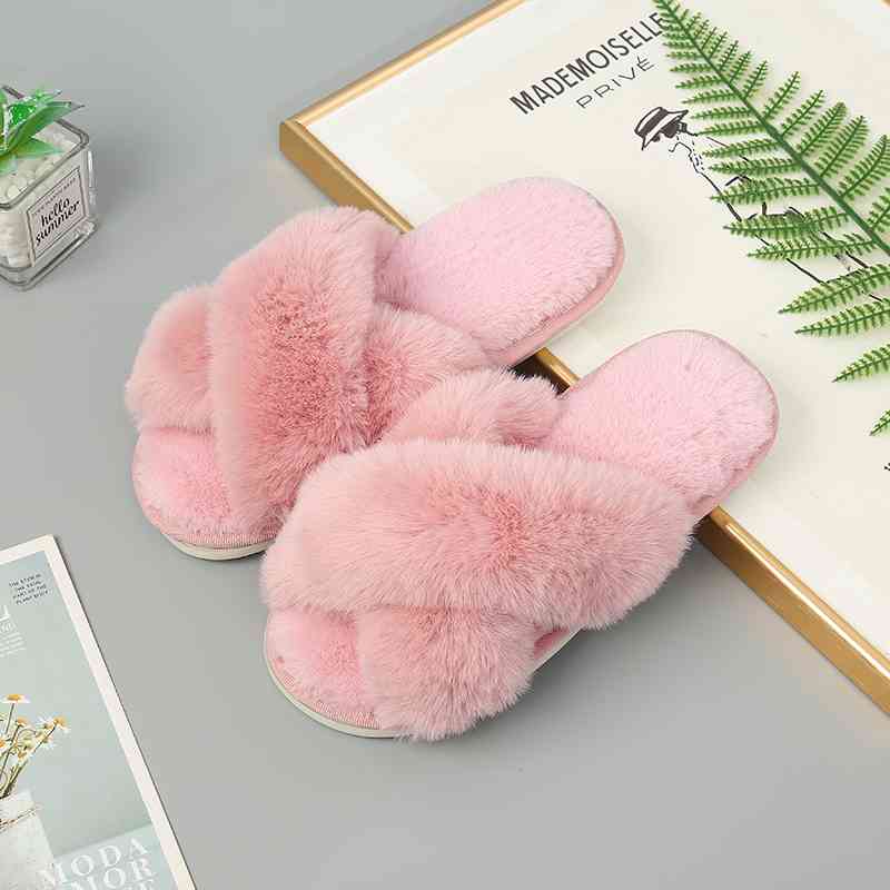 Faux Fur Crisscross Strap Slippers - Pink / S - Accessories - Shoes - 5 - 2024