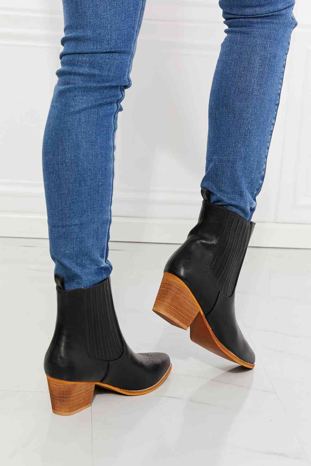 Love the Journey Stacked Heel Chelsea Boot in Black - Accessories - Shoes - 4 - 2024