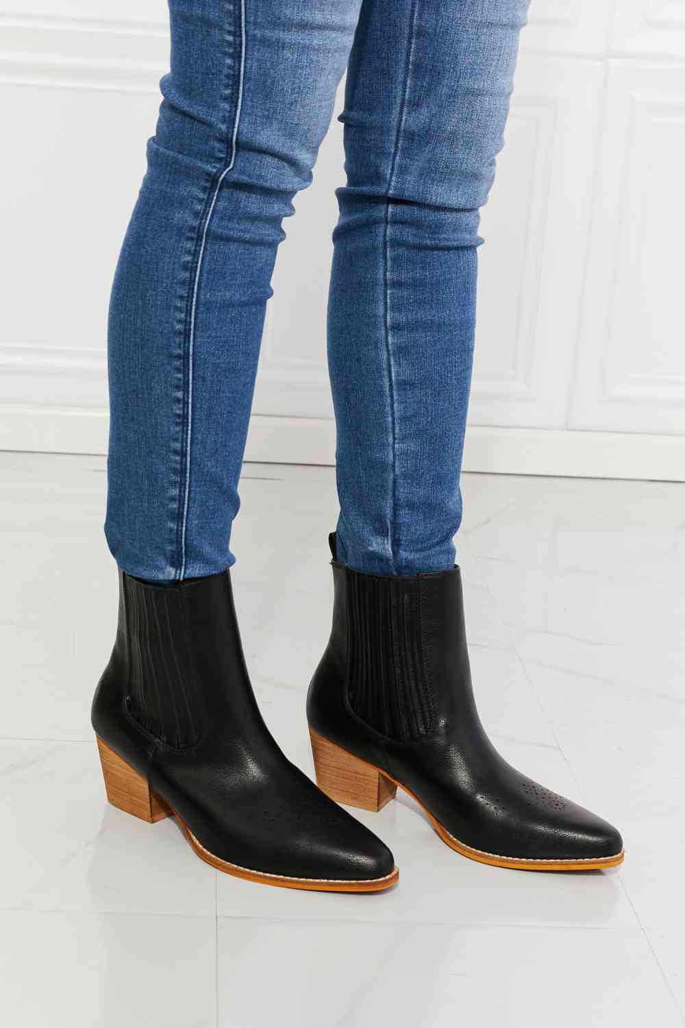 Love the Journey Stacked Heel Chelsea Boot in Black - Accessories - Shoes - 3 - 2024