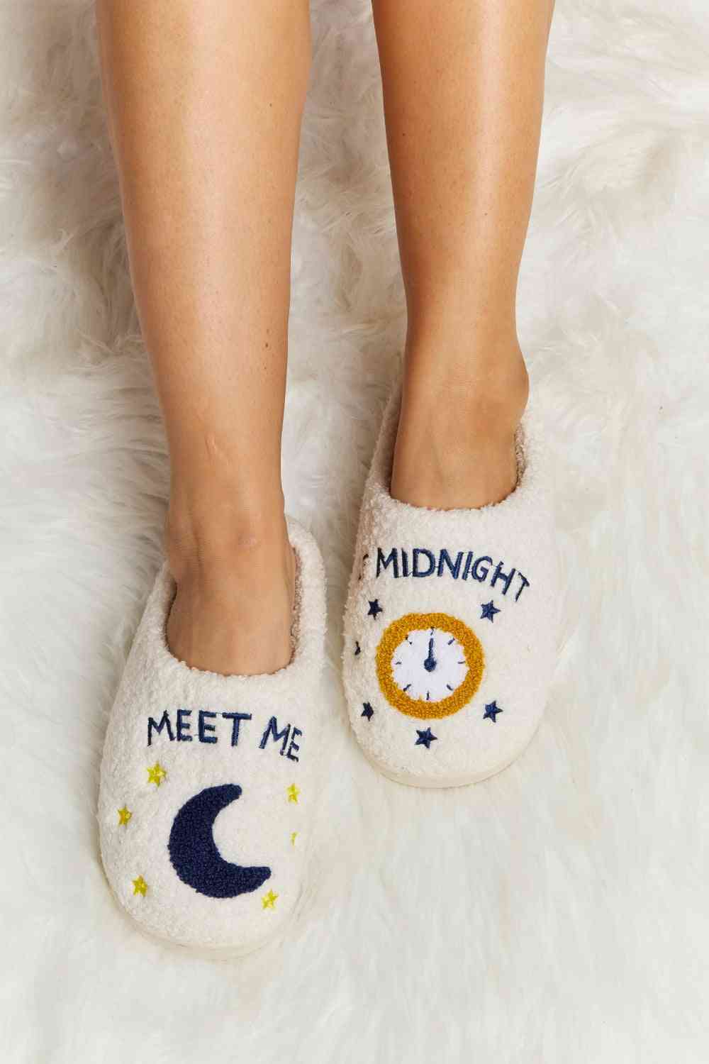 Printed Plush Slide Slippers - Accessories - Shoes - 13 - 2024