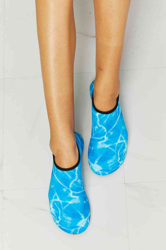On The Shore Water Shoes in Sky Blue - Accessories - Shoes - 2 - 2024