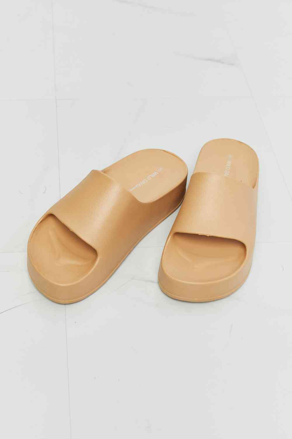 Summer Feels Platform Slide - Accessories - Shoes - 5 - 2024