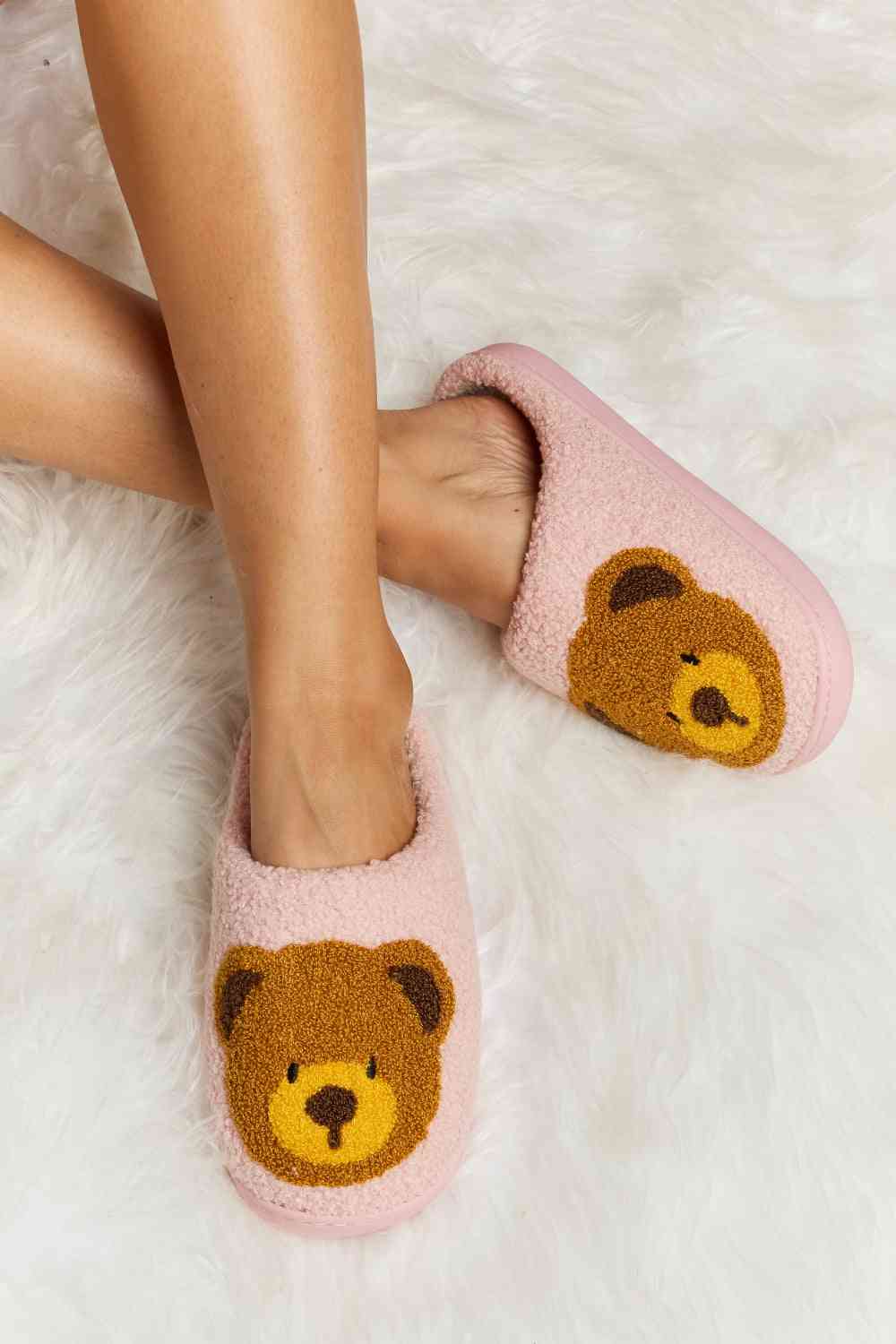 Teddy Bear Print Plush Slide Slippers - Pink / S - Accessories - Shoes - 13 - 2024