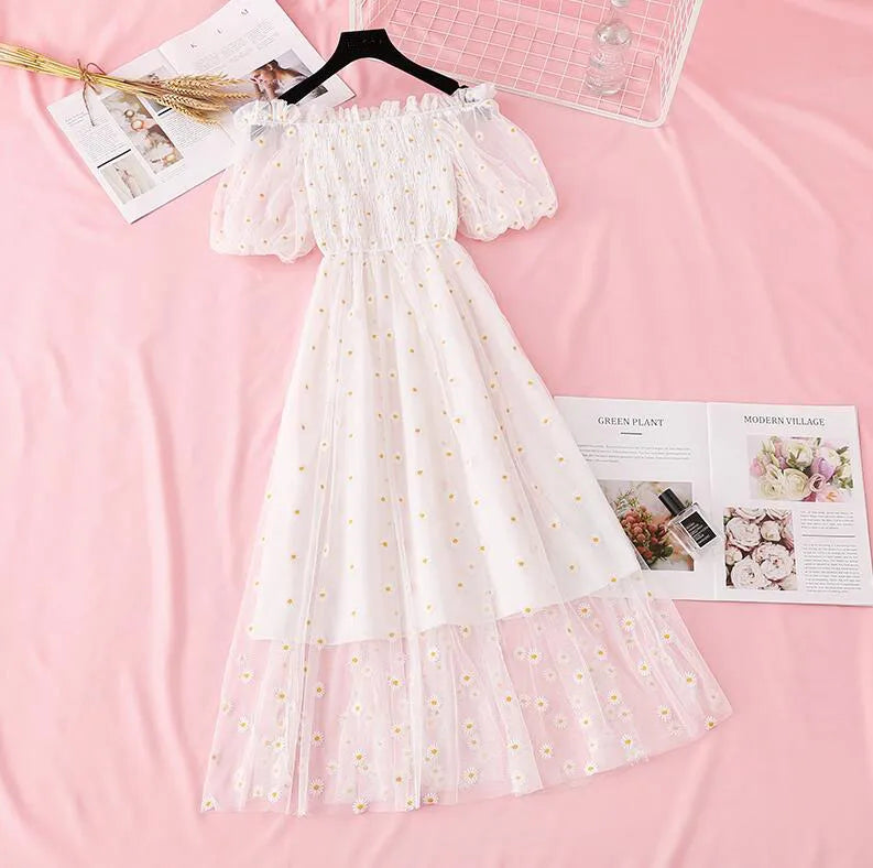 Daisy Puff Sleeve Dress - White / S - All Dresses - Dresses - 11 - 2024
