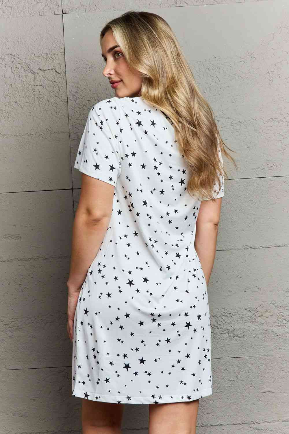 Quilted Quivers Button Down Sleepwear Dress - All Dresses - Sleepwear & Loungewear - 2 - 2024