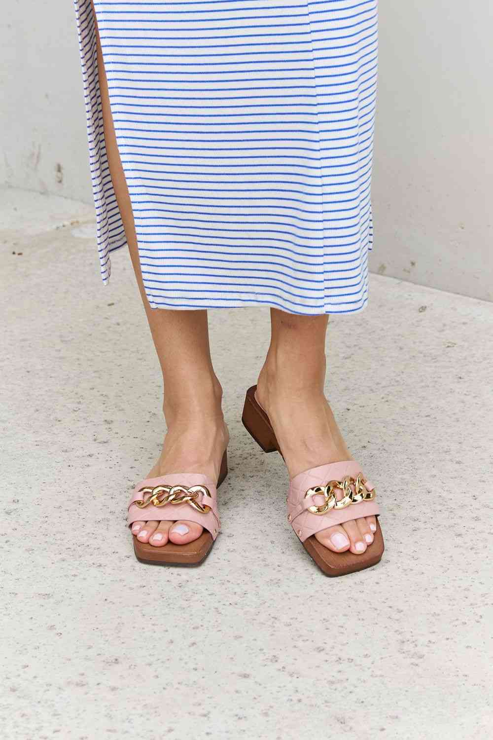 Square Toe Chain Detail Clog Sandal in Blush - Blush / 6 - All Products - Shoes - 1 - 2024