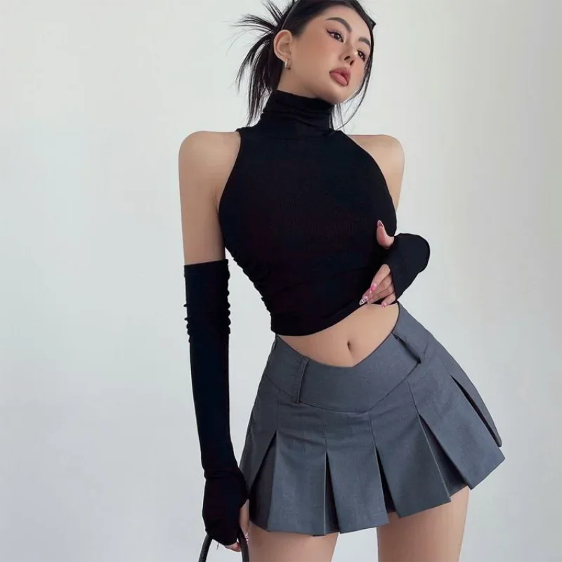 Bold Cutout Turtleneck Crop Top - Women’s Clothing & Accessories - Shirts & Tops - 5 - 2024