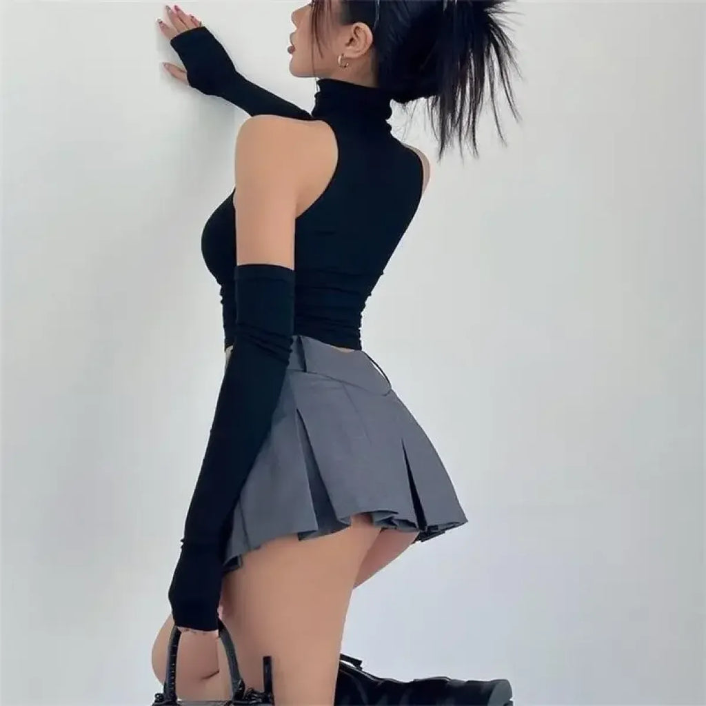 Bold Cutout Turtleneck Crop Top - Women’s Clothing & Accessories - 6