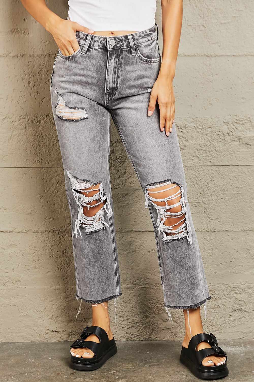 Acid Wash Distressed Cropped Straight Jeans - Gray / 24 - Bottoms - Pants - 1 - 2024