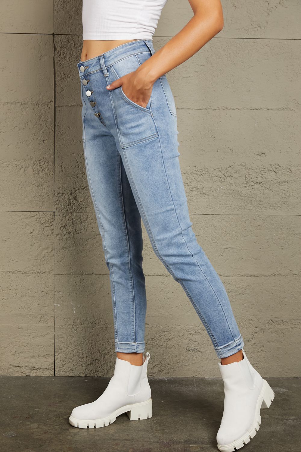 Button Fly Center Seam High Rise Jeans - Bottoms - Pants - 3 - 2024