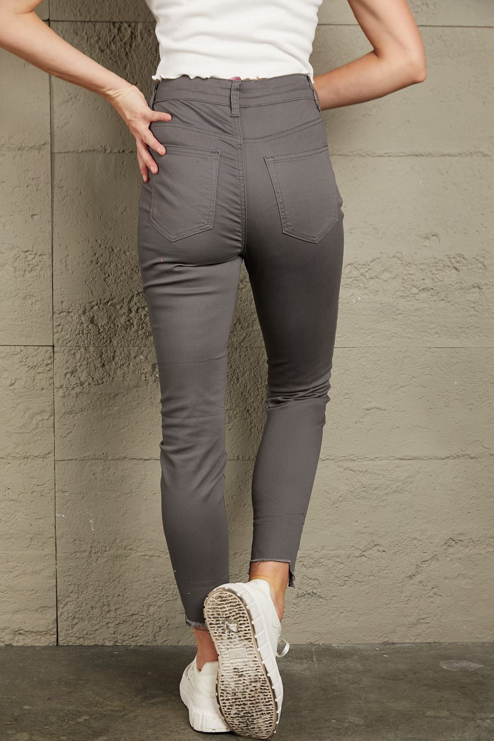 Button Fly Hem Detail Skinny Jeans - Bottoms - Pants - 2 - 2024