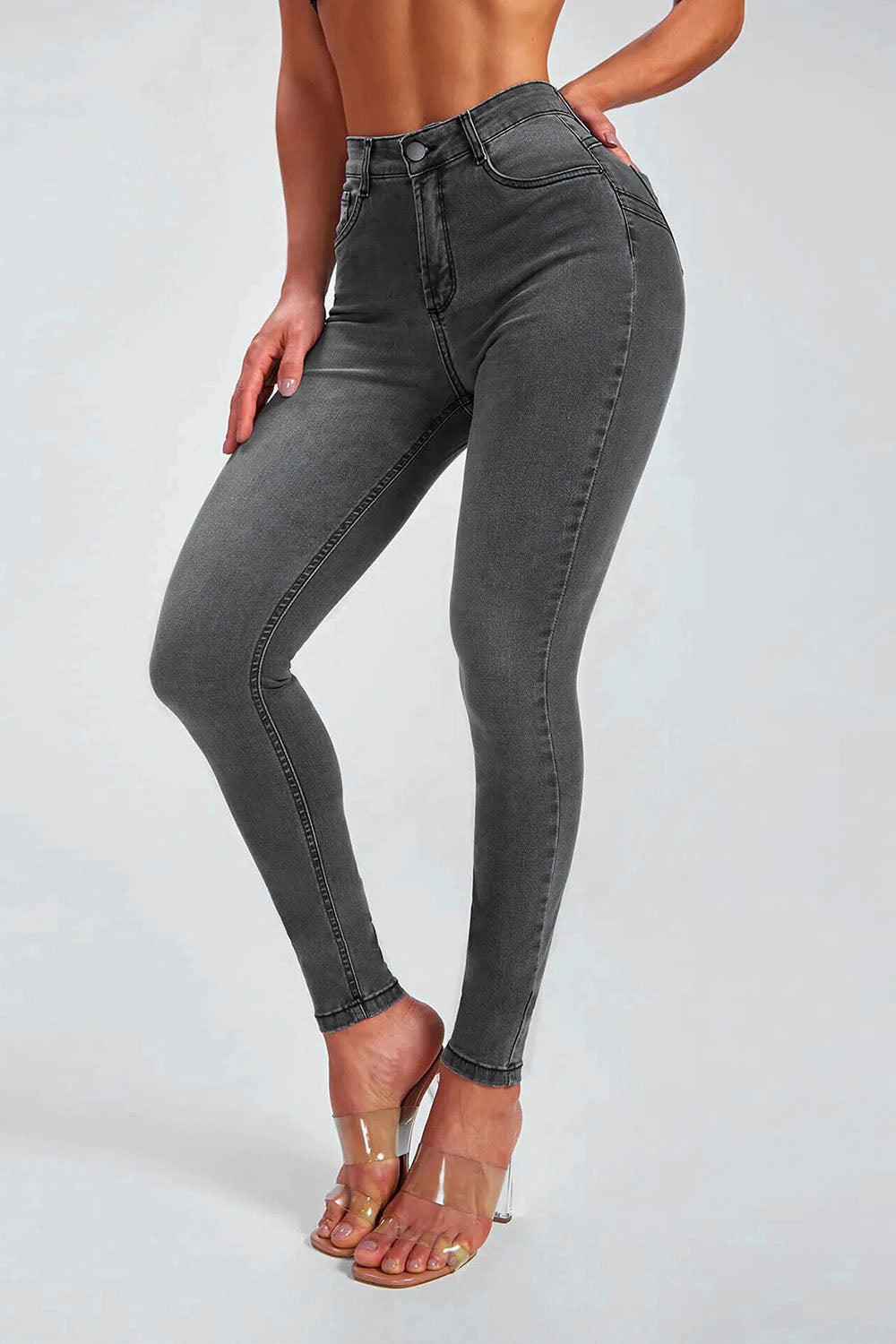 Buttoned Skinny Jeans - Black / S - Bottoms - Pants - 1 - 2024