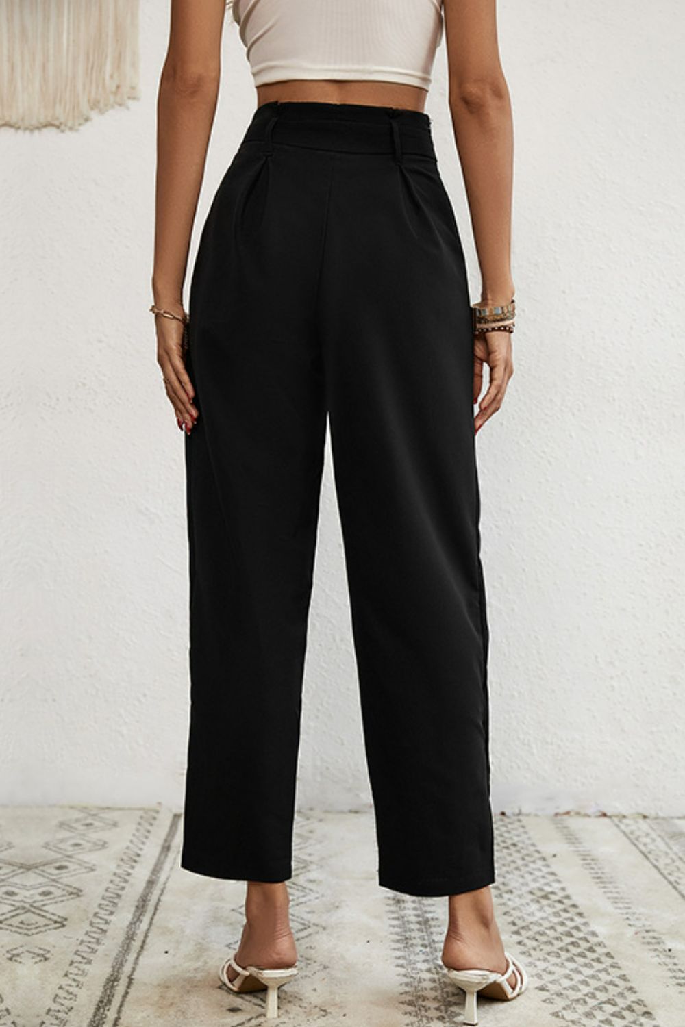 Buttoned Tie-Waist Cropped Pants - Bottoms - Pants - 2 - 2024
