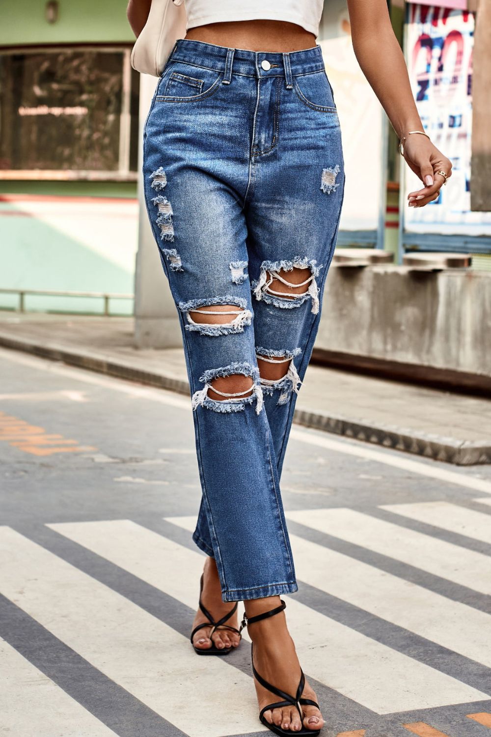 Distressed Buttoned Jeans with Pockets - Bottoms - Pants - 5 - 2024