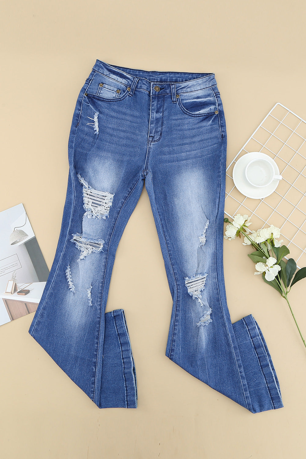 Distressed Flare Leg Jeans with Pockets - Bottoms - Pants - 9 - 2024