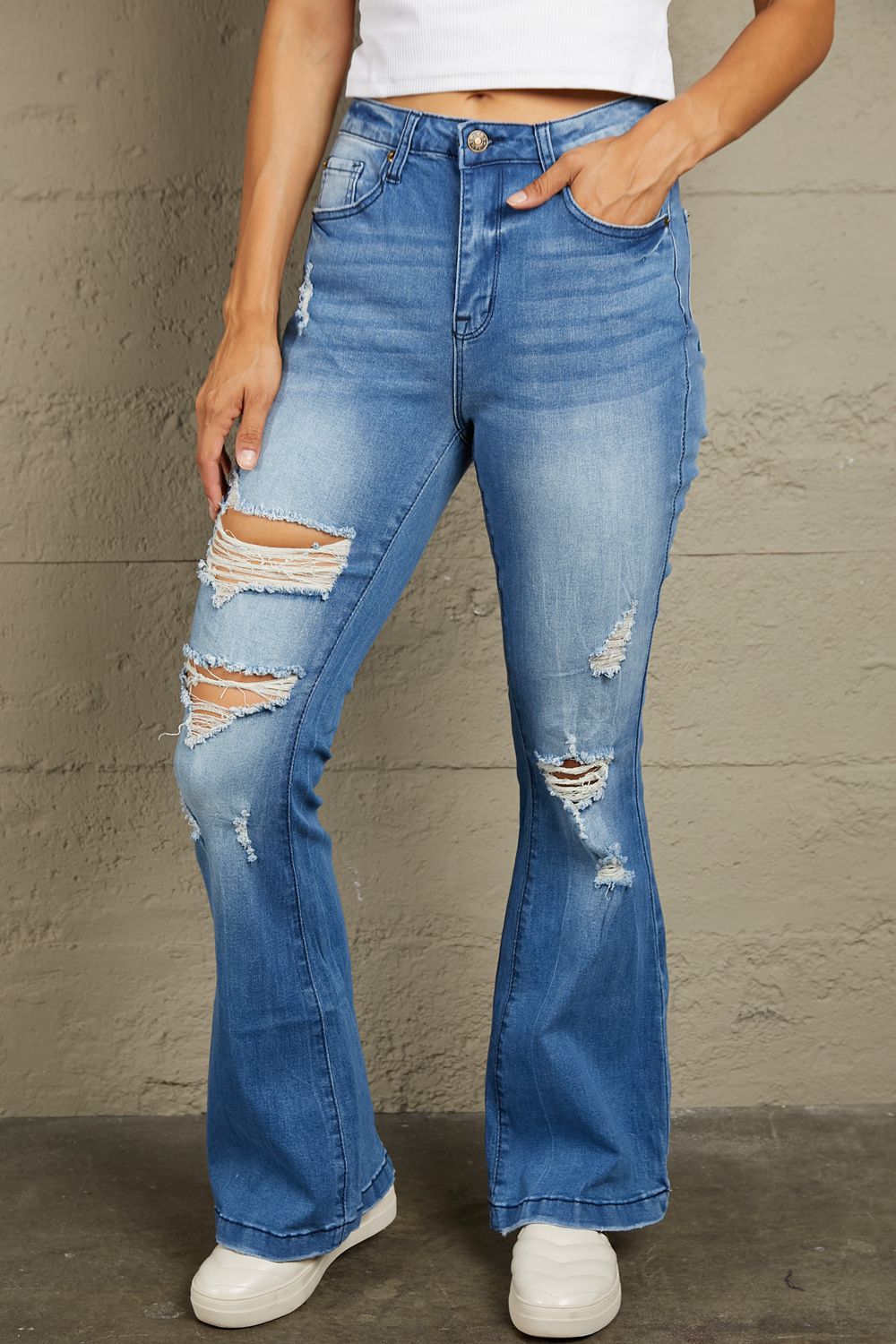 Distressed Flare Leg Jeans with Pockets - Medium / S - Bottoms - Pants - 1 - 2024