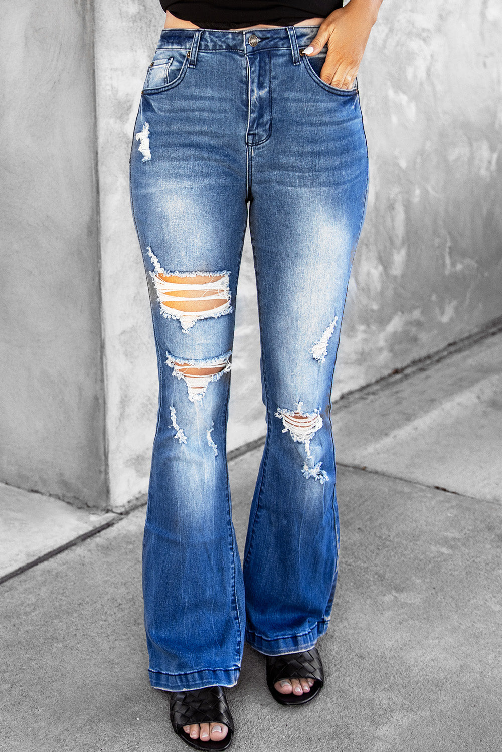 Distressed Flare Leg Jeans with Pockets - Bottoms - Pants - 5 - 2024