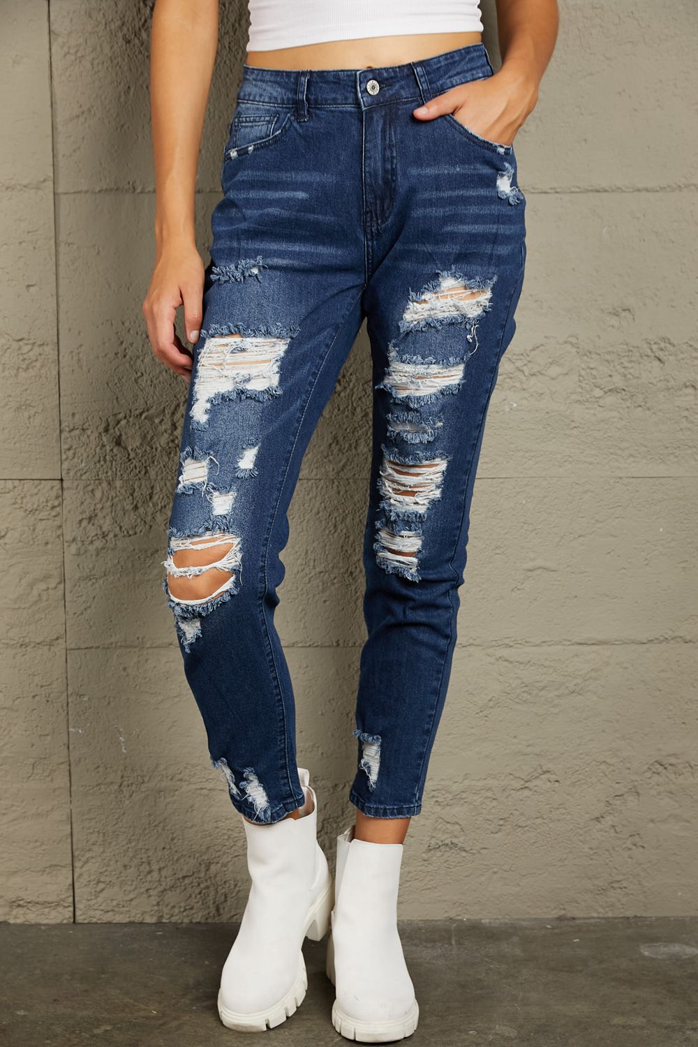 Distressed High Waist Jeans with Pockets - Medium / S - Bottoms - Pants - 1 - 2024