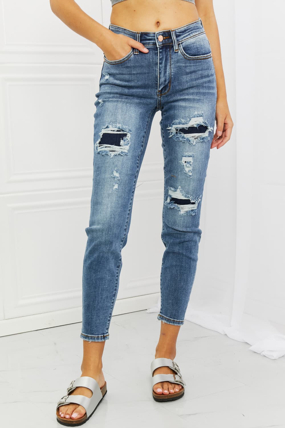 Distressed Patch Jeans - Medium / Bottoms - Pants - 5 - 2024