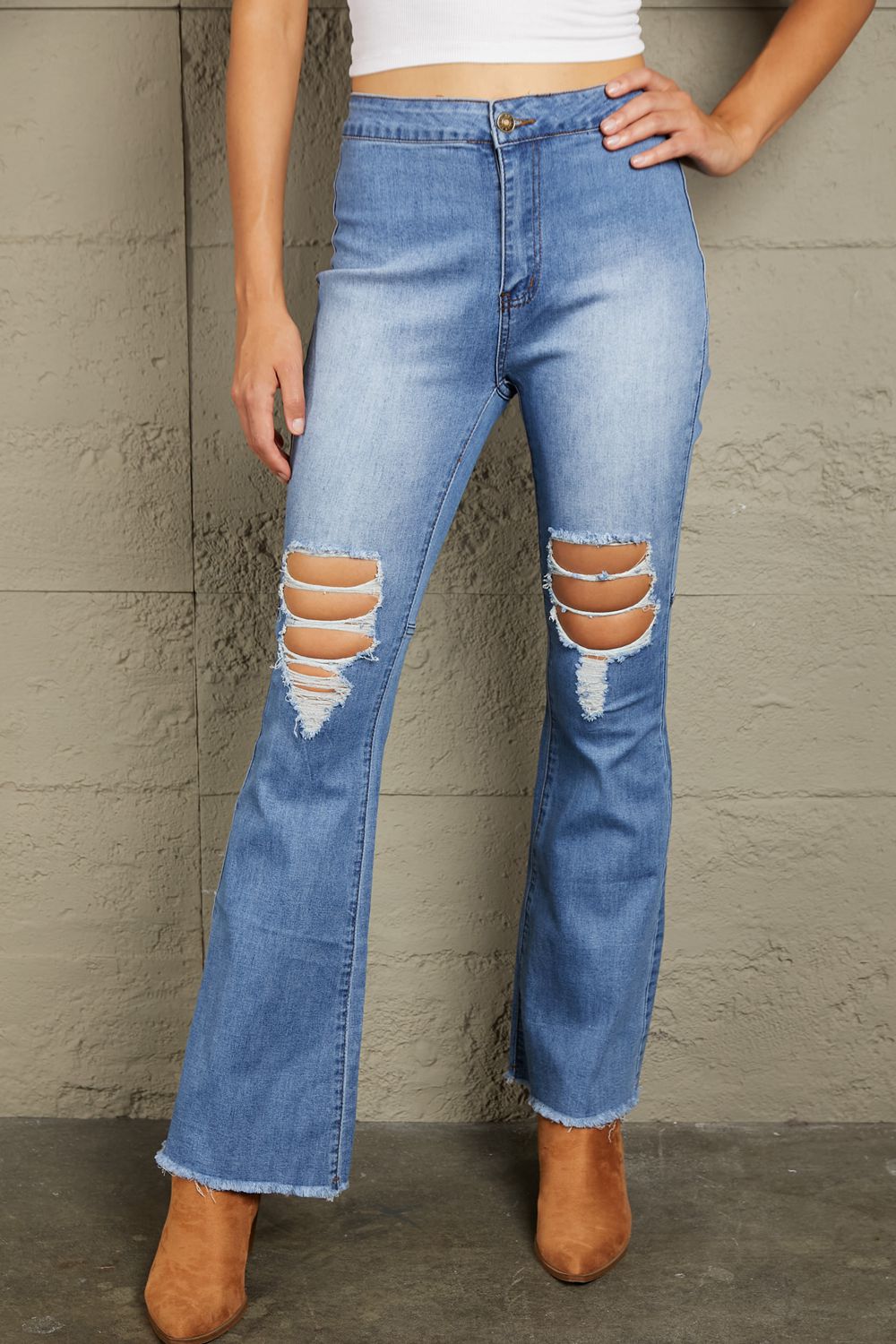 Distressed Raw Hem High-Waist Flare Jeans - Light / S - Bottoms - Pants - 1 - 2024