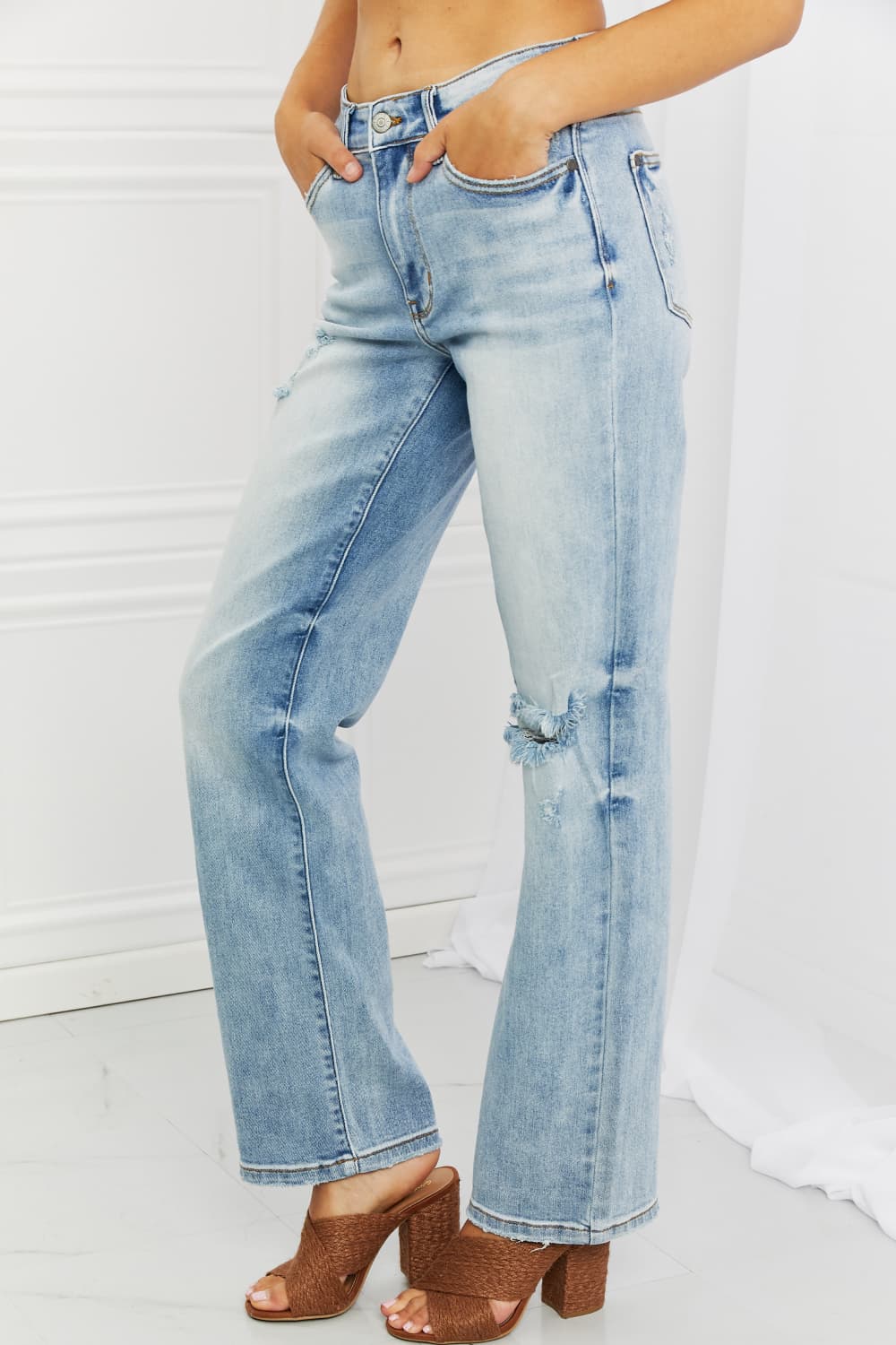 Distressed Straight Leg Jeans - Bottoms - Pants - 3 - 2024