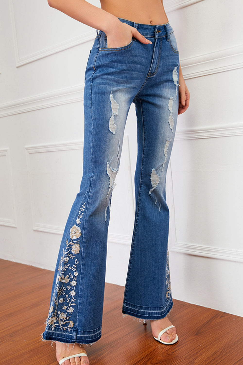 Flower Embroidery Distressed Jeans - Bottoms - Pants - 3 - 2024