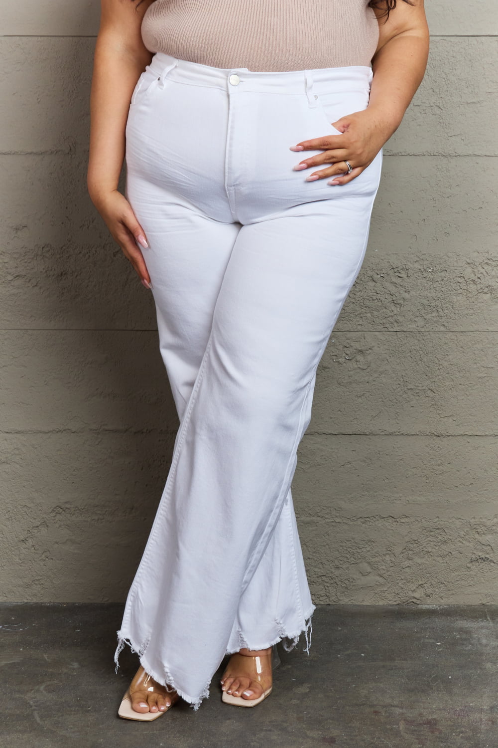 Full Size High Waist Wide Leg Jeans in White - Bottoms - Pants - 6 - 2024