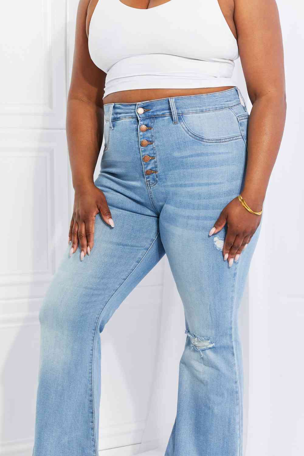Full Size Jess Button Flare Jeans - Bottoms - Pants - 10 - 2024