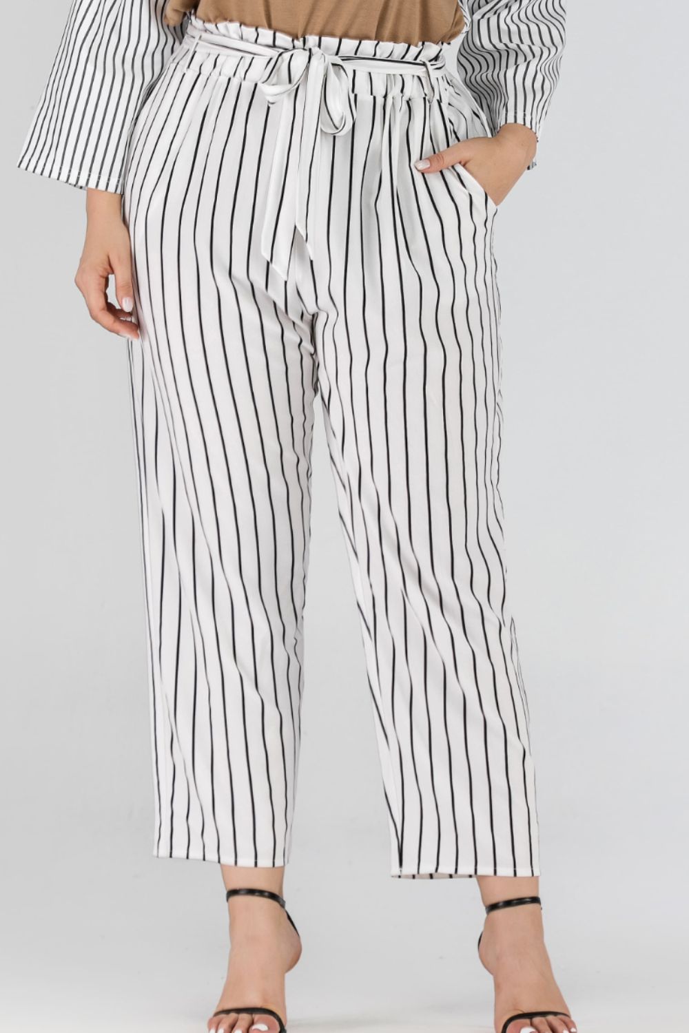 Full Size Striped Waist Cropped Pants - White / S - Bottoms - Pants - 1 - 2024