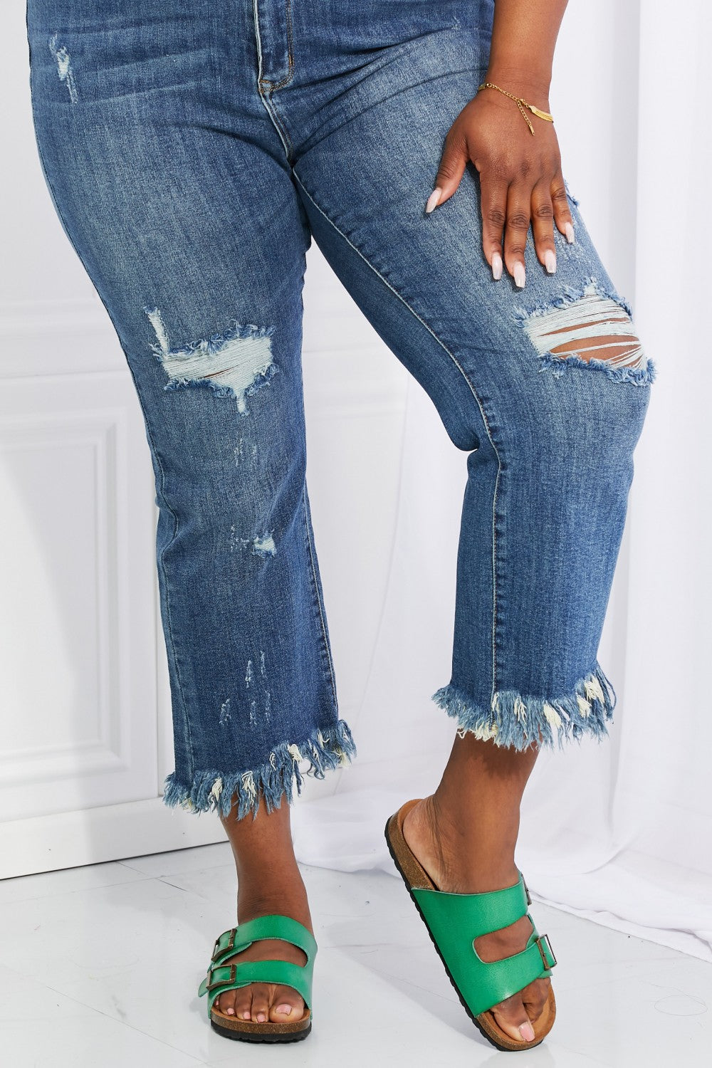 Full Size Undone Chic Straight Leg Jeans - Bottoms - Pants - 11 - 2024