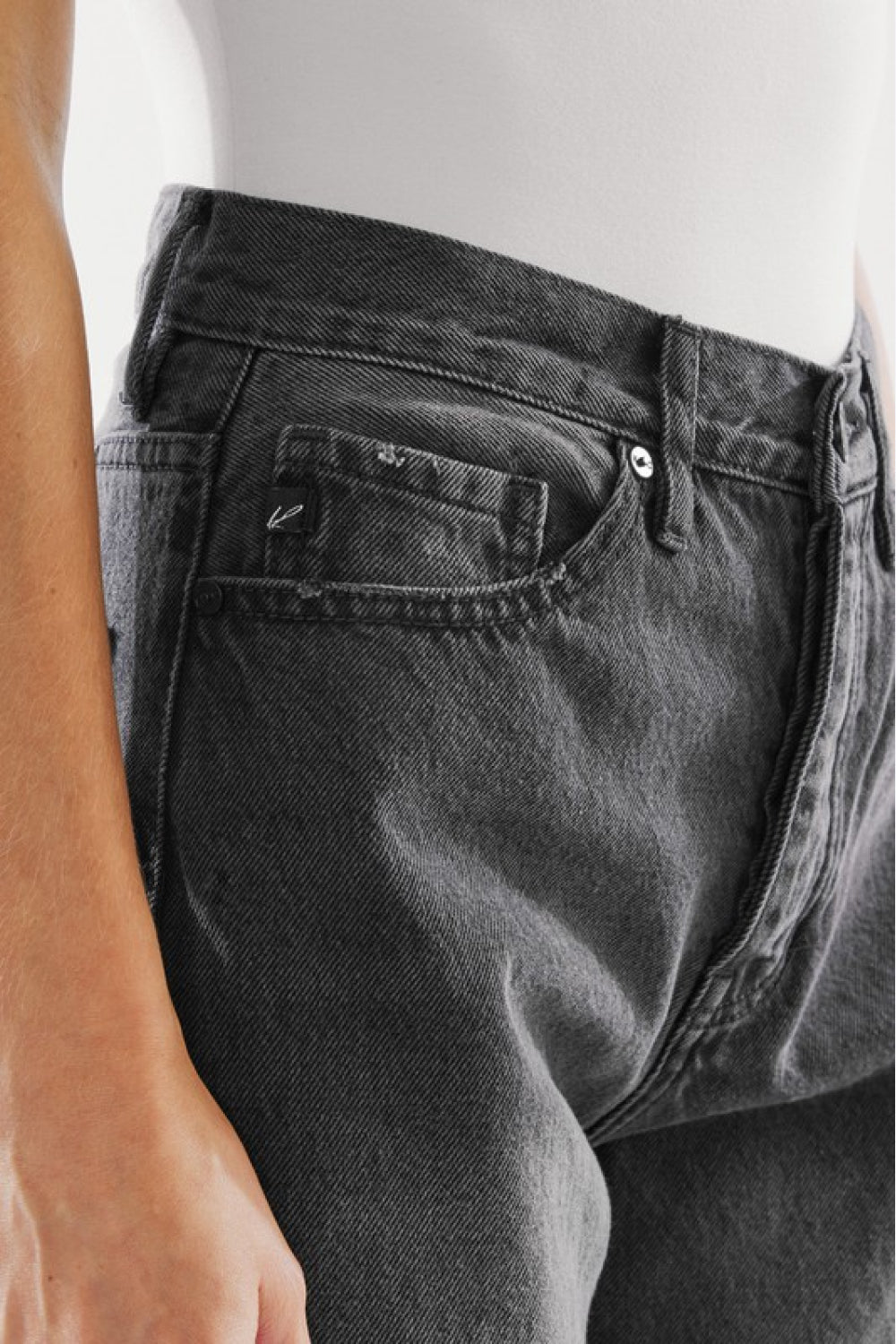 High Waist Distressed Knee Jeans - Bottoms - Pants - 6 - 2024