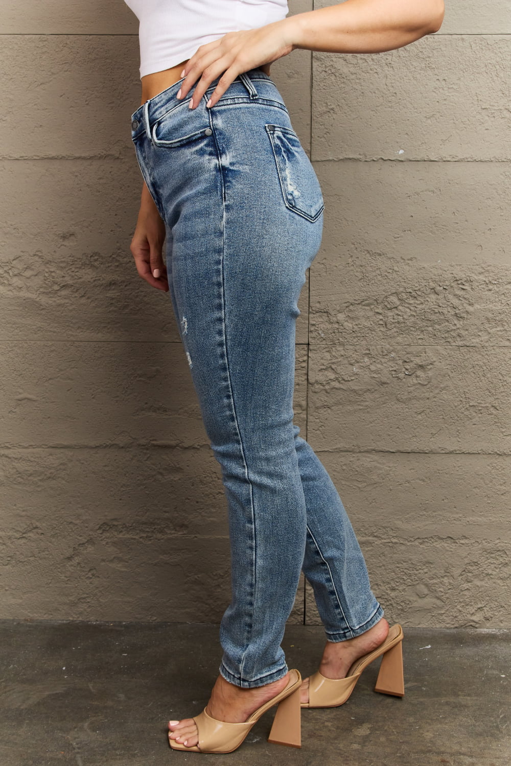 High Waist Distressed Slim Jeans - Bottoms - Pants - 3 - 2024